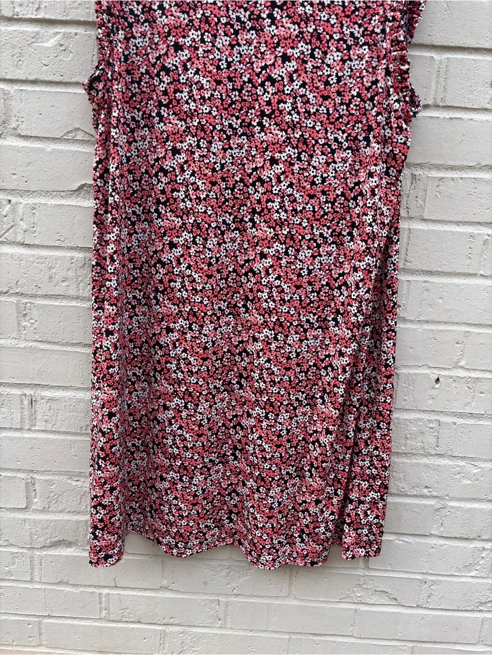 Michael Kors Sleeveless V-Neck Floral Shift Dress - Pink/Black/White